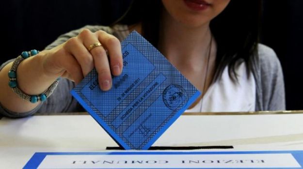 elezioni-amministrative-2012-commenti-e-dichiarazioni-sull-affluenza-alle-urne