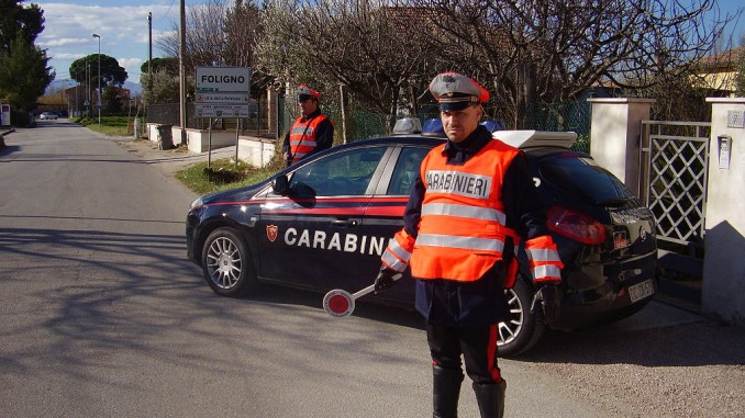 Minorenne denunciato a Spello per possesso di hashish e marijuana