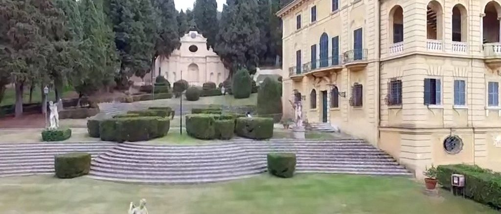 Caro bollette, si spengono le luci di Villa Fidelia, anche Spello aderisce alla protesta di questa sera dei Comuni italiani