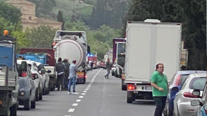 Incidente stradale con feriti sulla strada Statale 75 "Centrale Umbra"