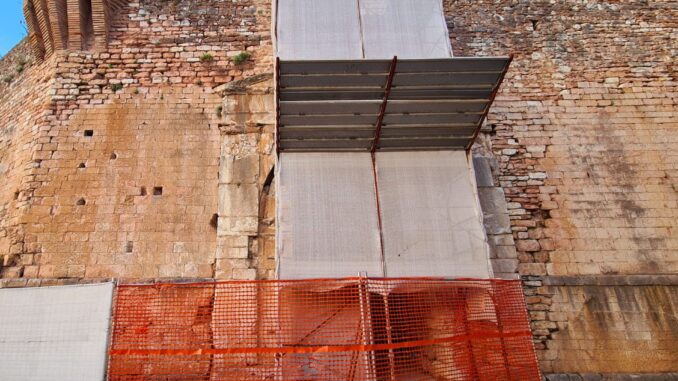 Fase conclusiva, consolidamento per riapertura di Porta Urbica