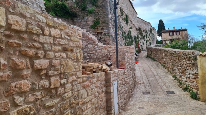 mura