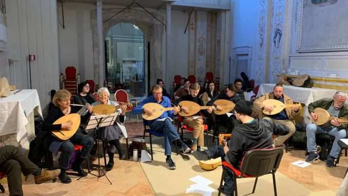 Umbria ospita il festival internazionale di liuti a Spello
