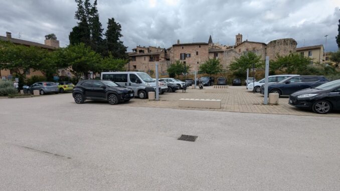 Sosta a pagamento estesa alla Villa dei Mosaici