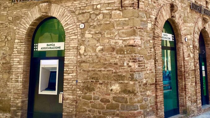 Petizione poplare contro chiusura sportello bancario a Cannara