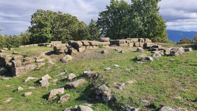 Urvinum Hortense abbandonato, bufera sull’amministrazione
