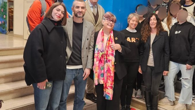 Maria Grazia Giampè saluta la scuola di Spello con gratitudine